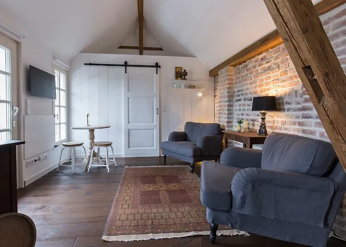 68 게스트하우스